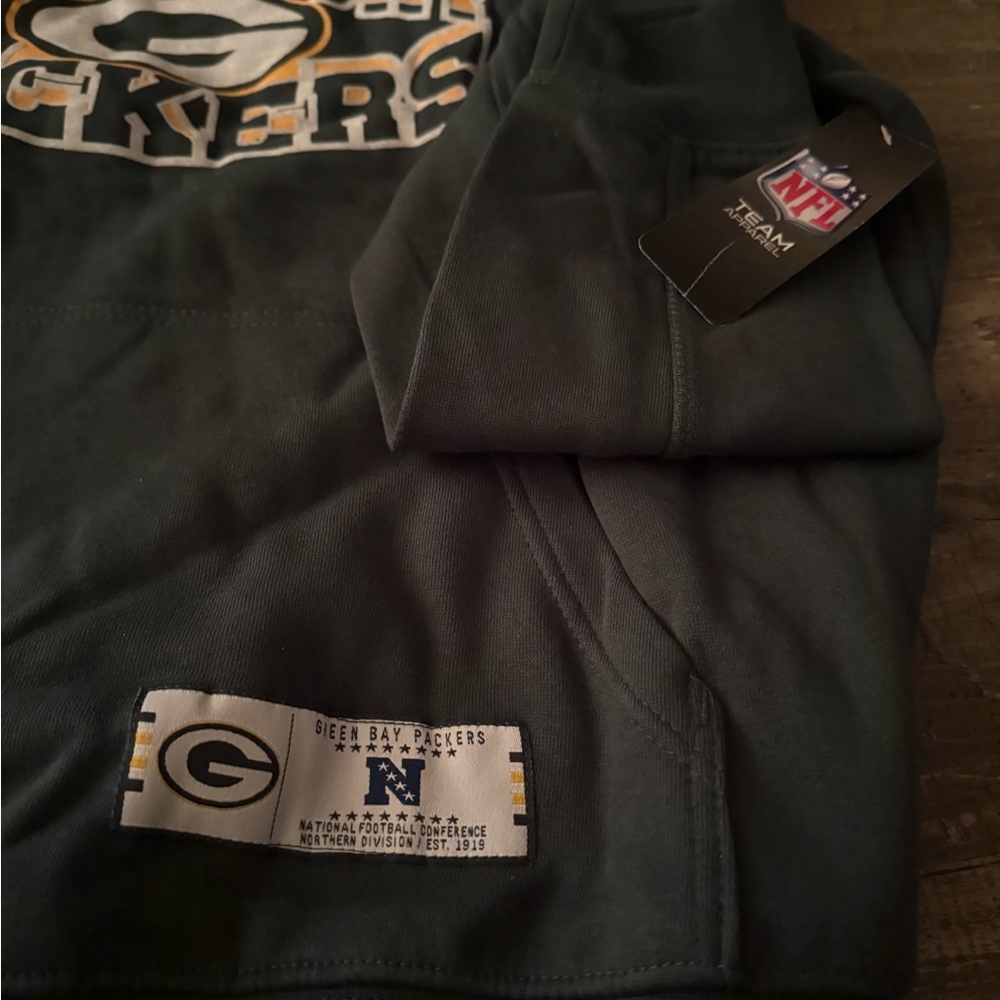Green Bay Packers NFL Ultra Game Dark Gray Tee with Yellow and green - Picture 3 of 3